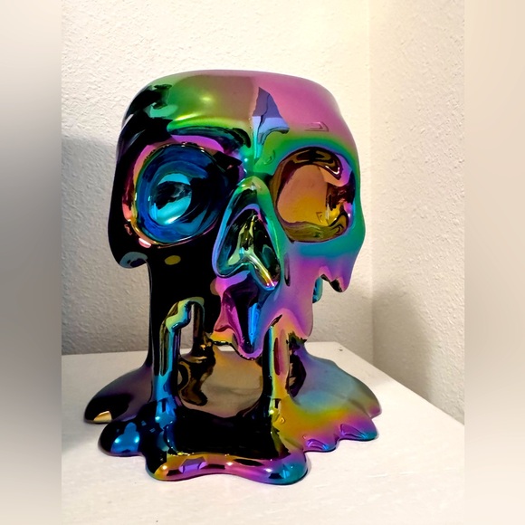 Rainbow Skull Candle Holder Bath and Body Works - Picture 1 of 3